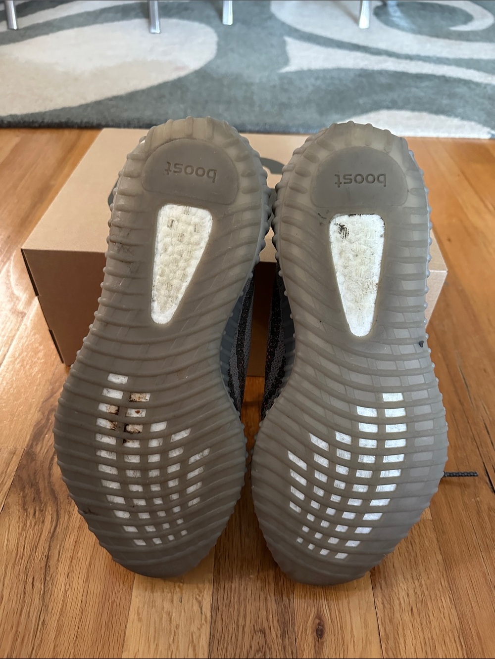 Yeezy Boost 350 V2 Style Sneaker Beluga - Gray with Orange Stripe sz 10.5 - Picture 8 of 9